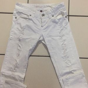 Guess white slim pants with rips